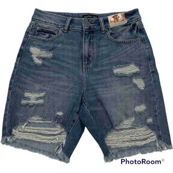 Sincerly Jules Pants - NWT Sincerely Jules High Rise Wedge Denim Shorts